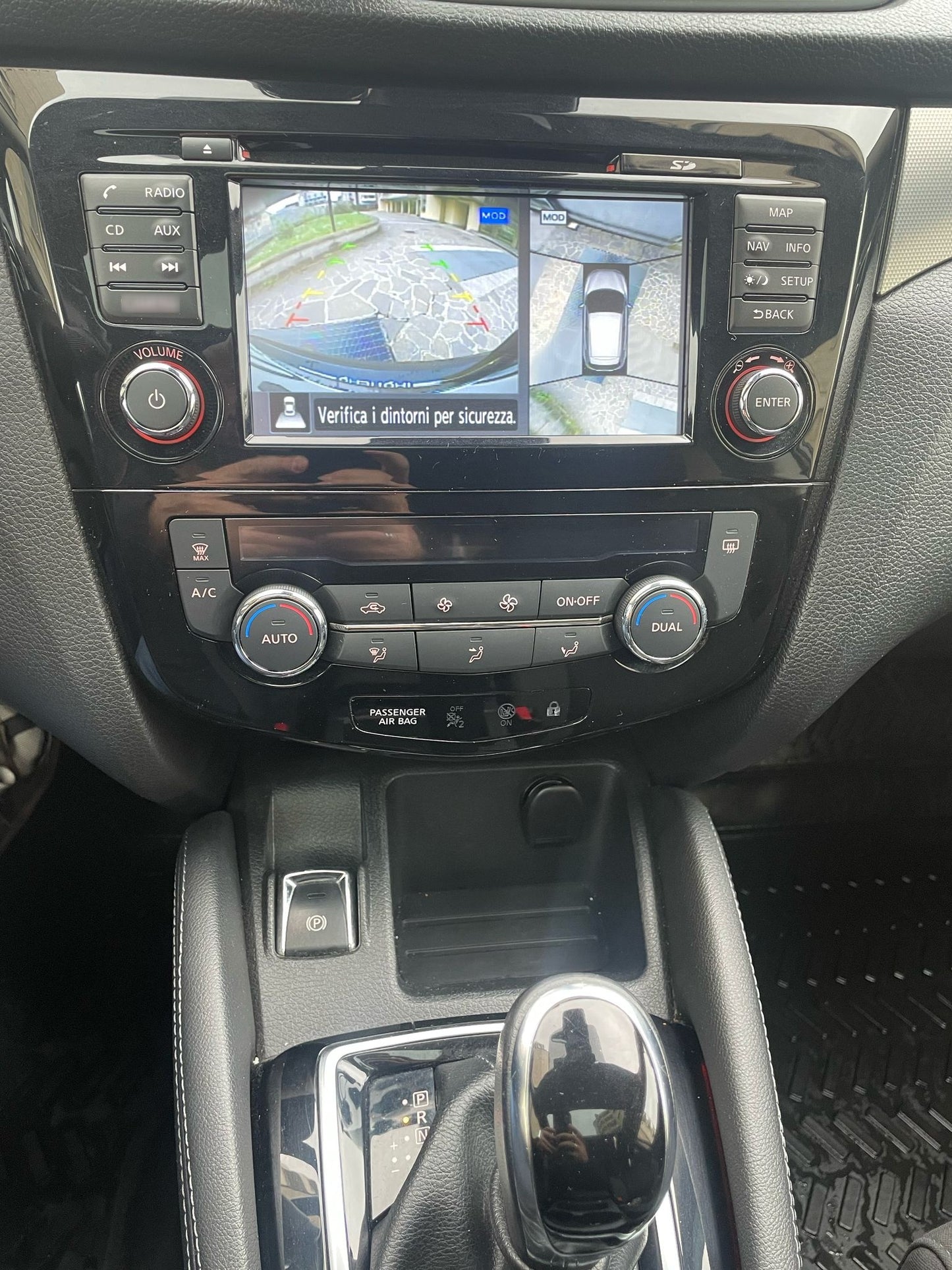 NISSAN - QASHQAI (2018 - km 56.000 - Benzina)