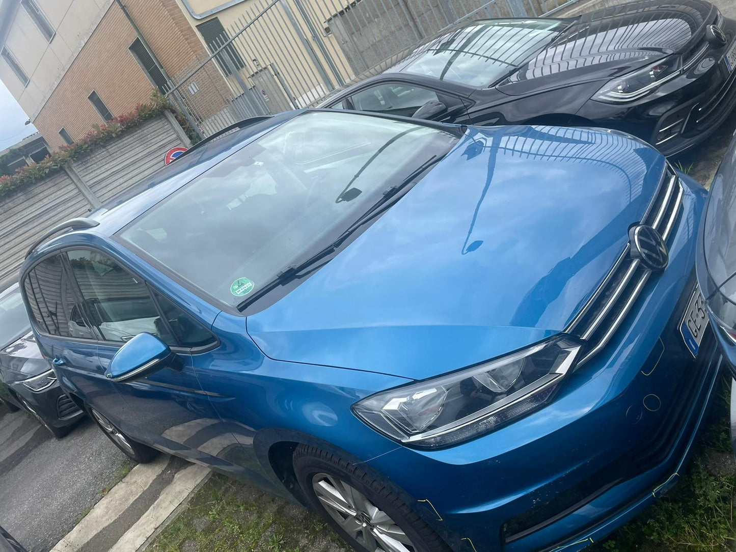 VOLKSWAGEN - TOURAN (2021 - km 57.000 - Diesel)