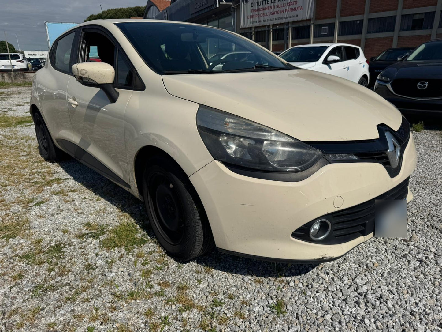 RENAULT - CLIO (2016 - km 170.000 - Diesel)