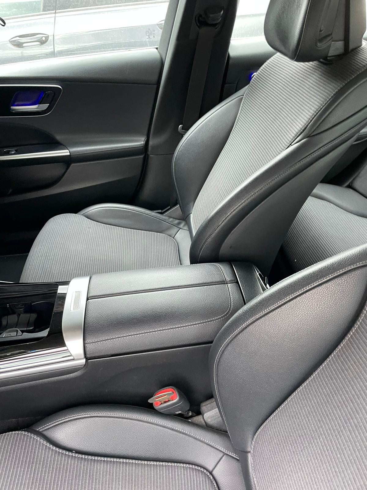 MERCEDES-BENZ - C 220 (2022 - km 208.000 - Ibrida)