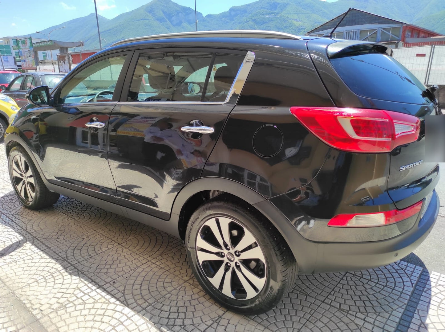 KIA - SPORTAGE (2011 - km 130.000 - Diesel)