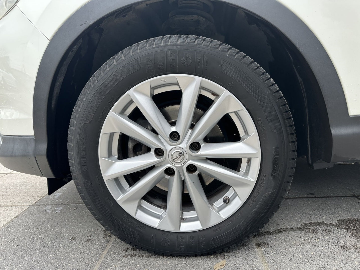 NISSAN - QASHQAI (2014 - km 112.622 - Benzina)
