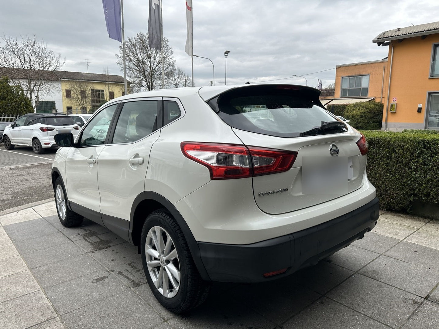 NISSAN - QASHQAI (2014 - km 112.622 - Benzina)