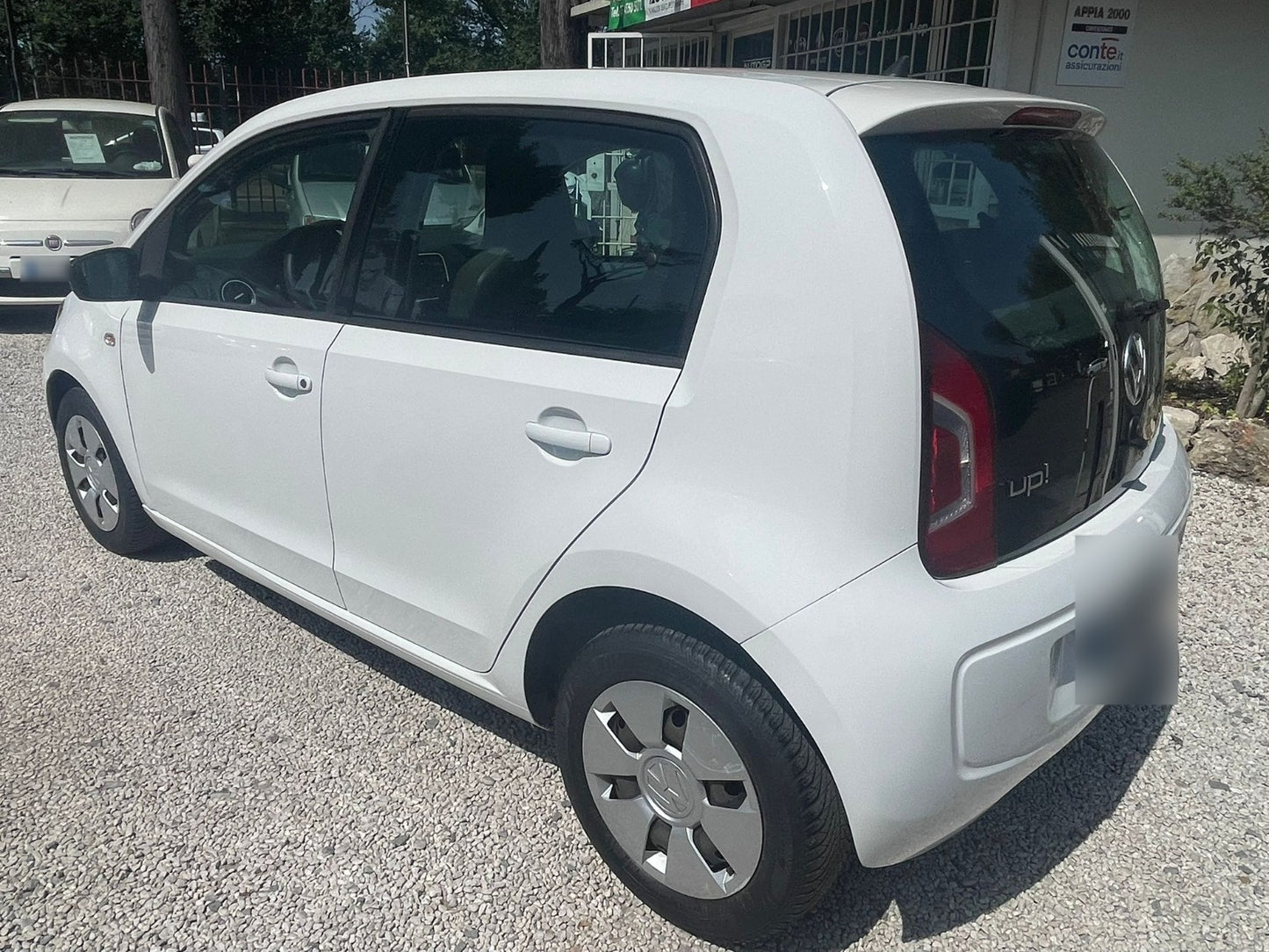 VOLKSWAGEN - UP! (2014 - km 96.401 - Benzina)