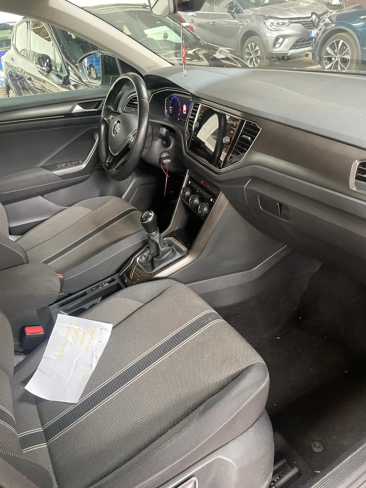 VOLKSWAGEN - T-ROC (2019 - km 72.000 - Benzina)