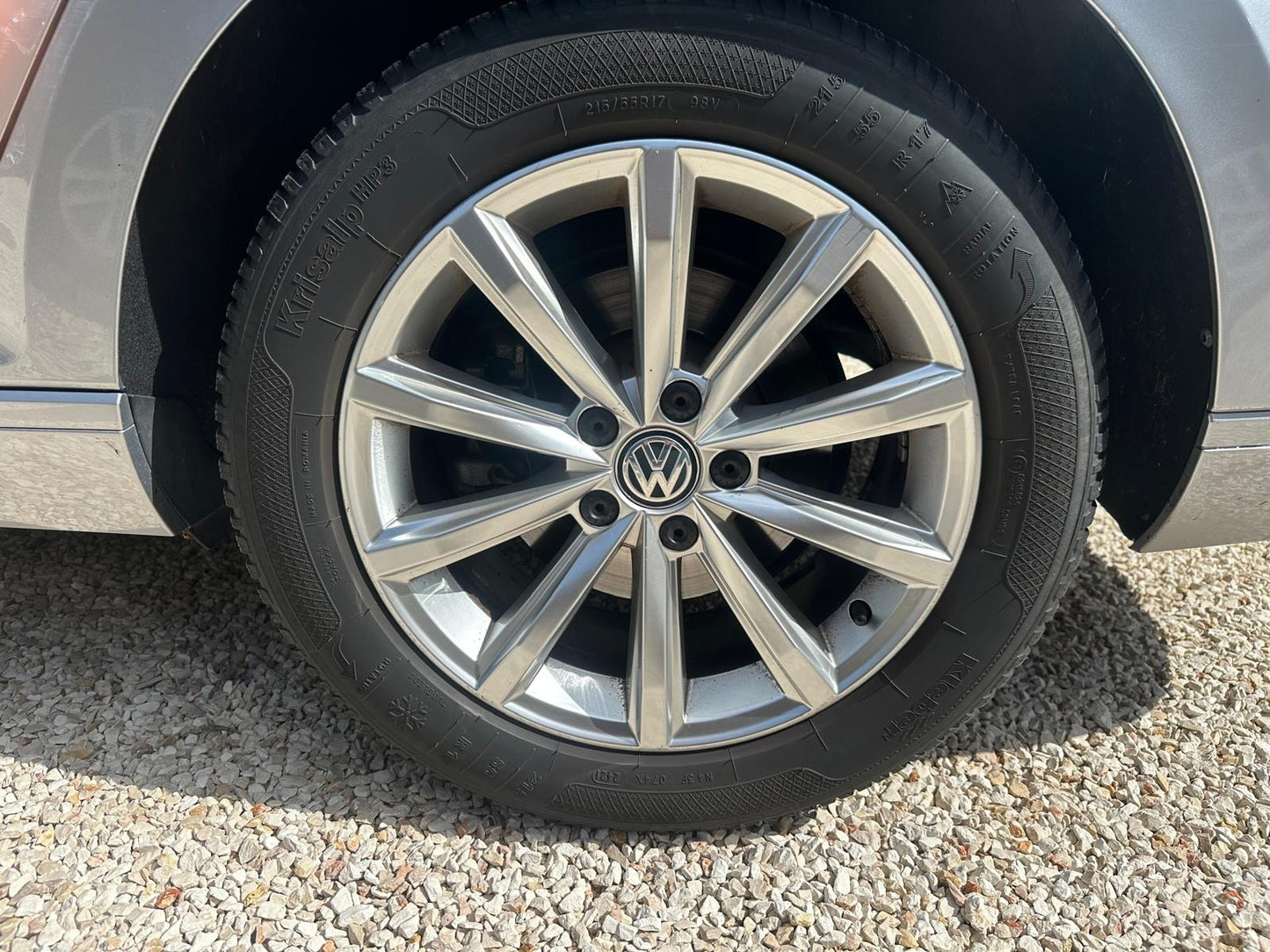 VOLKSWAGEN - PASSAT (2018 - km 170.000 - Diesel)