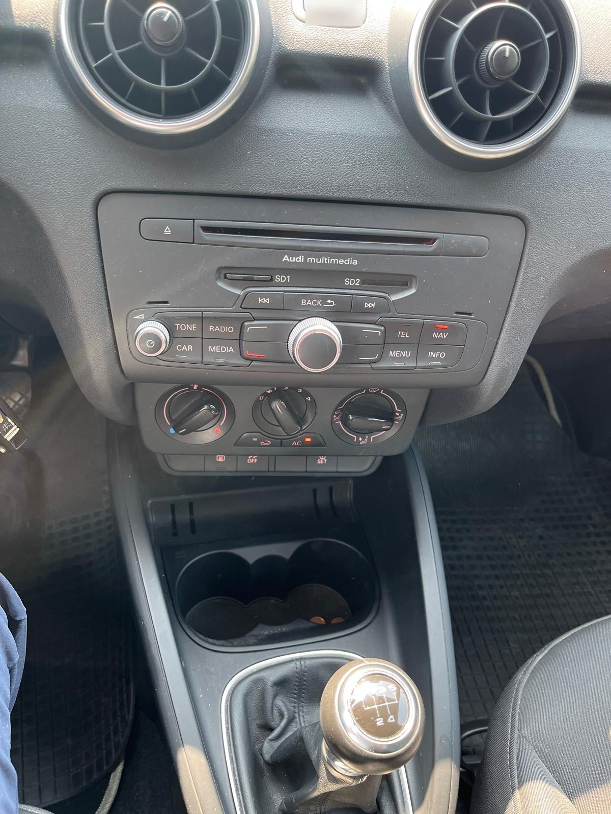 AUDI - A1 (2015 - km 59.000 - Diesel)