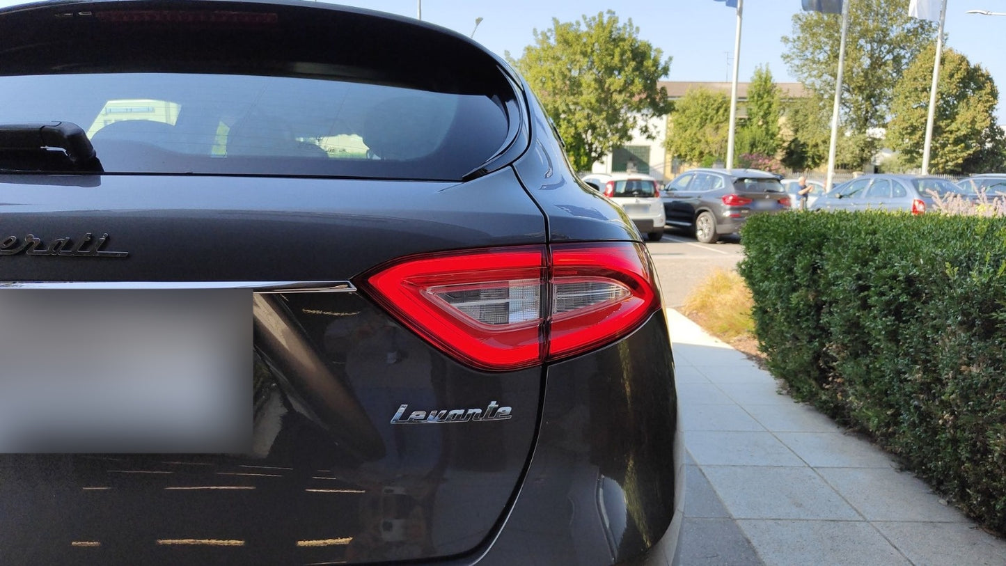 MASERATI - LEVANTE (2016 - km 125.461 - Diesel)