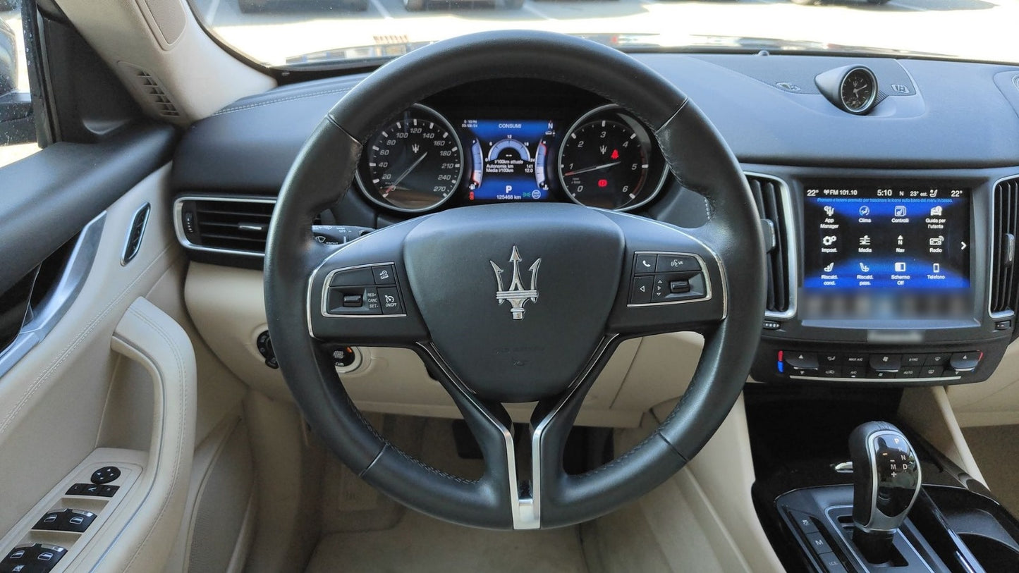 MASERATI - LEVANTE (2016 - km 125.461 - Diesel)