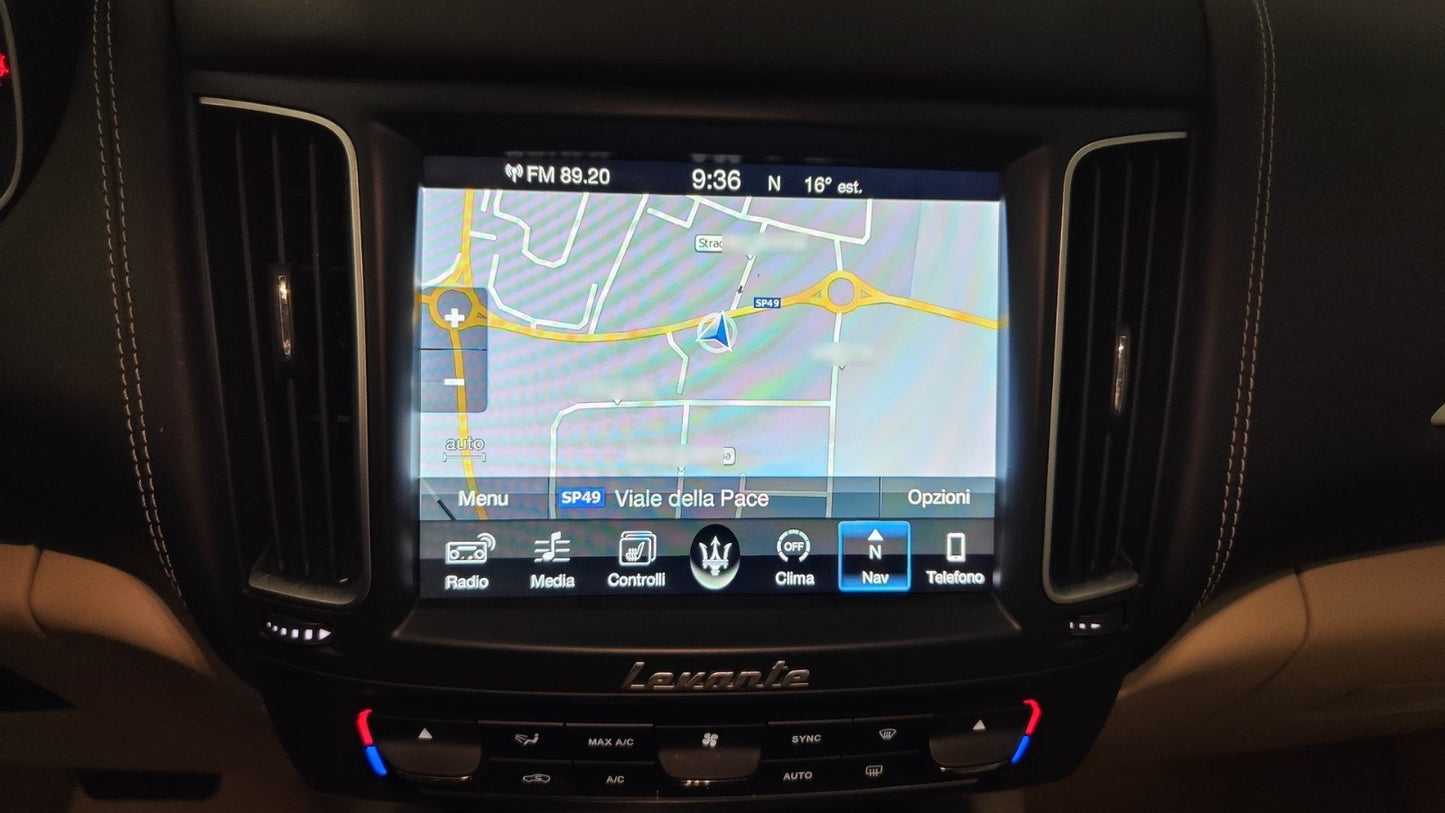 MASERATI - LEVANTE (2016 - km 125.461 - Diesel)