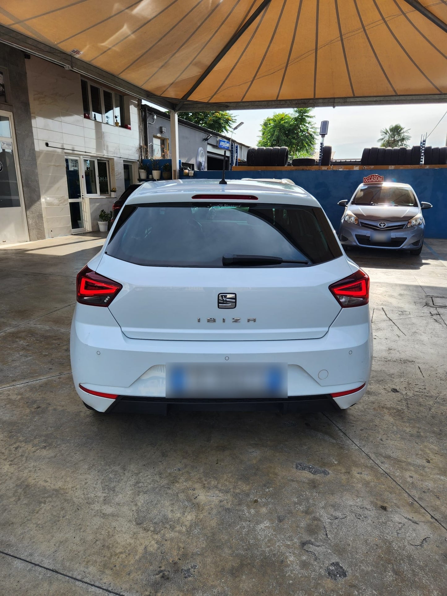 SEAT - IBIZA (2018 - km 50.000 - Benzina)