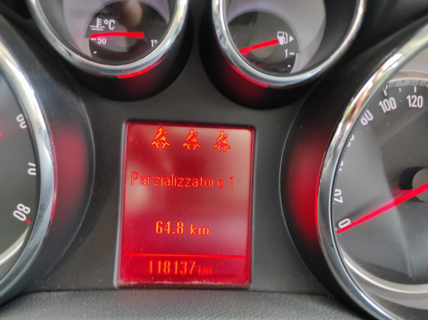 OPEL - MOKKA (2015 - km 118.000 - Gpl)