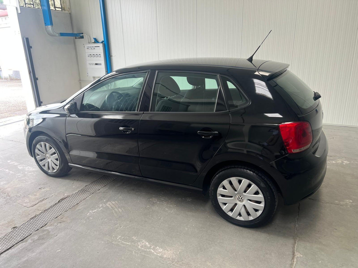 VOLKSWAGEN - POLO (2014 - km 166.000 - Diesel)