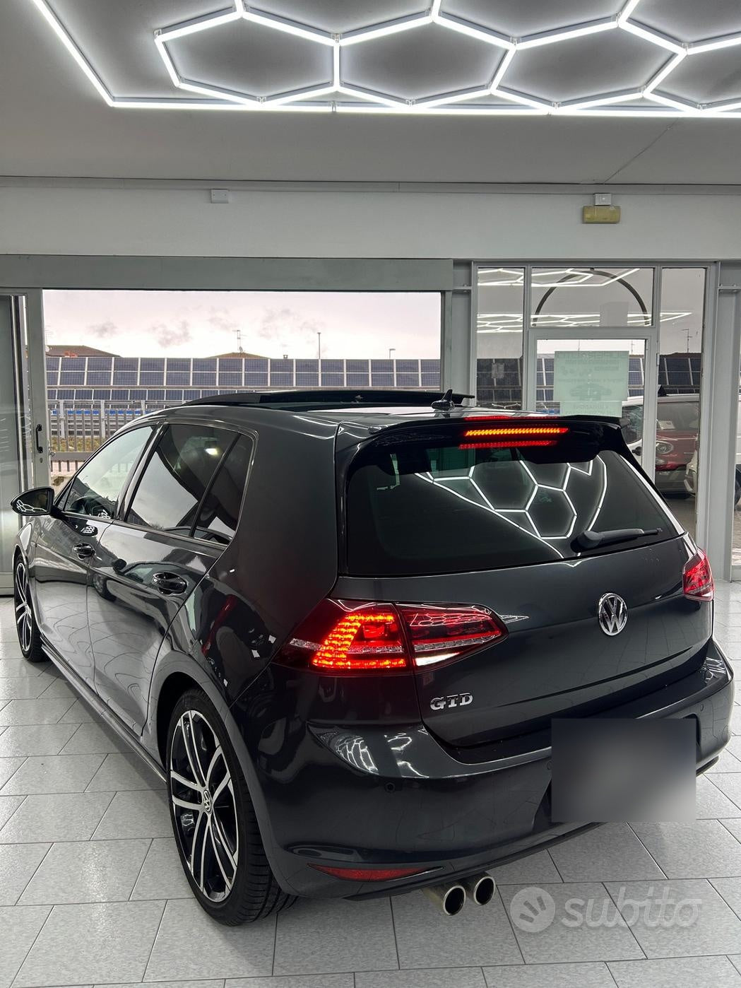 VOLKSWAGEN - GOLF GTD (2015 - km 160.000 - Diesel)