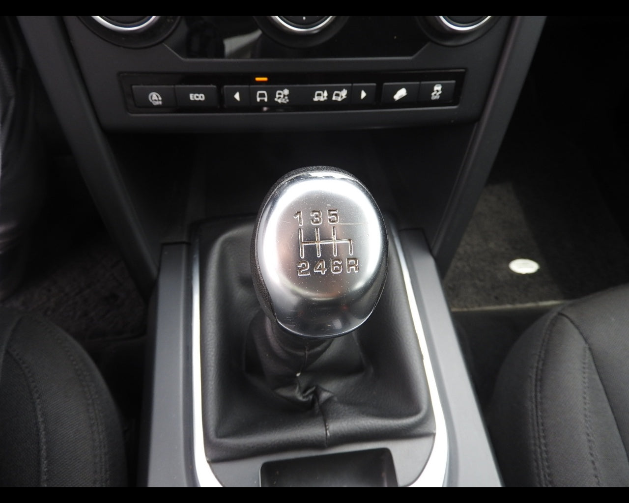 LAND ROVER - DISCOVERY SPORT (2018 - km 195.438 - Diesel)
