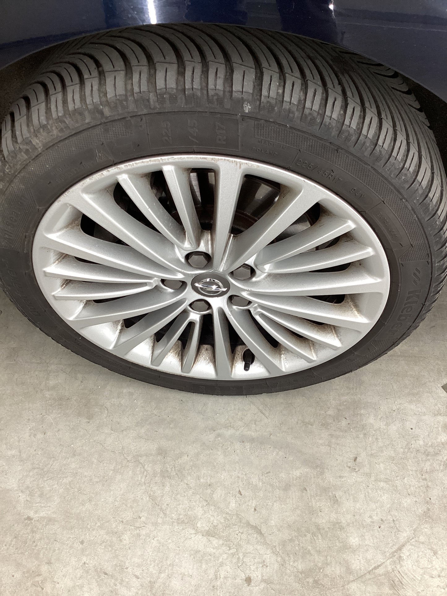 OPEL - ASTRA (2018 - km 150.000 - Diesel)
