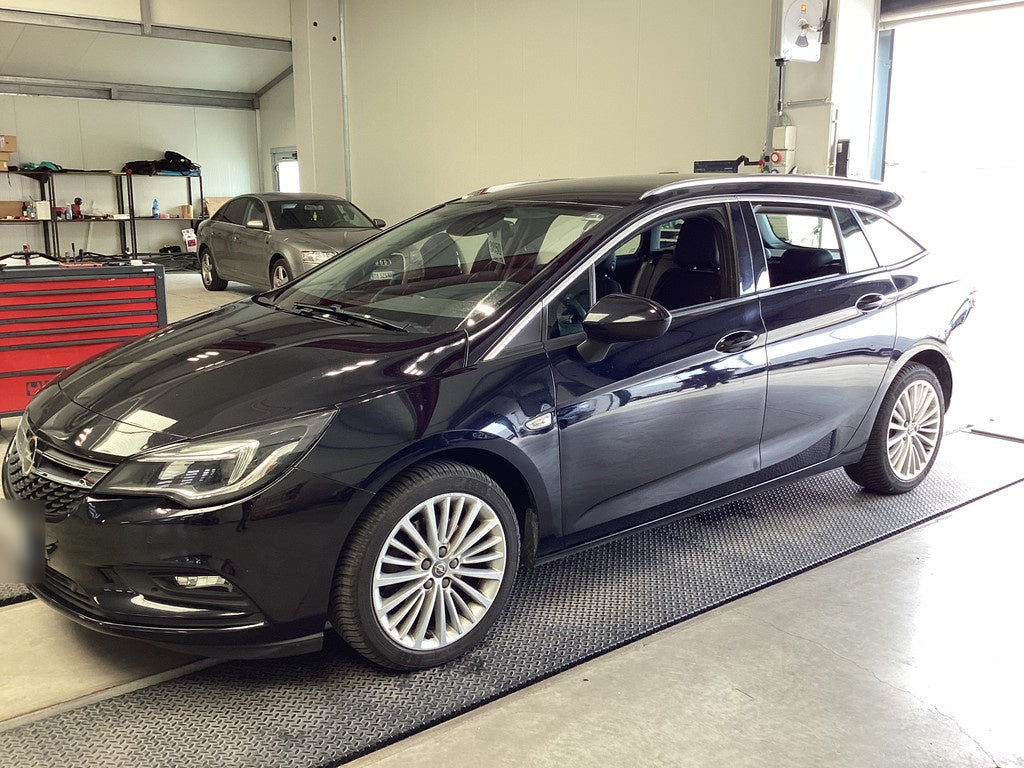 OPEL - ASTRA (2018 - km 150.000 - Diesel)