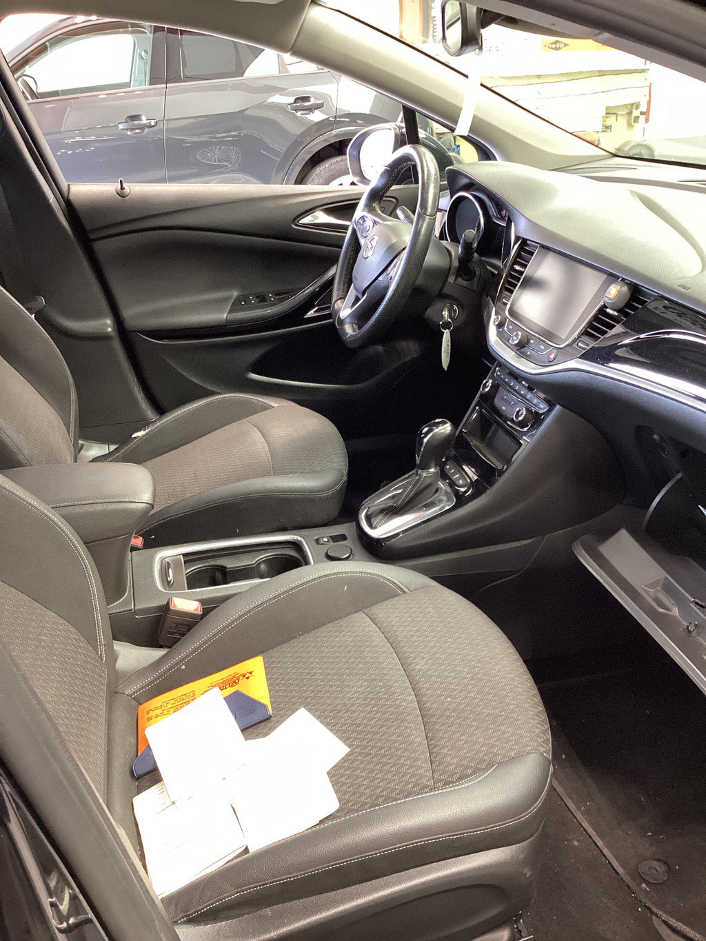 OPEL - ASTRA (2018 - km 150.000 - Diesel)
