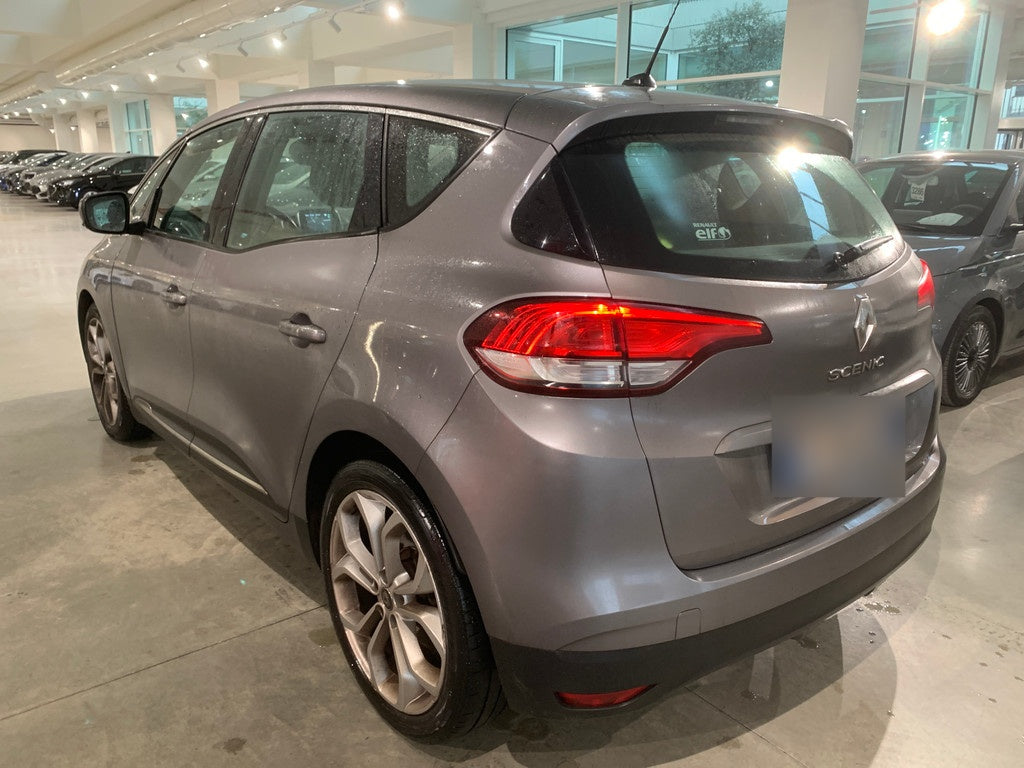 RENAULT - SCENIC (2017 - km 112.100 - Diesel)