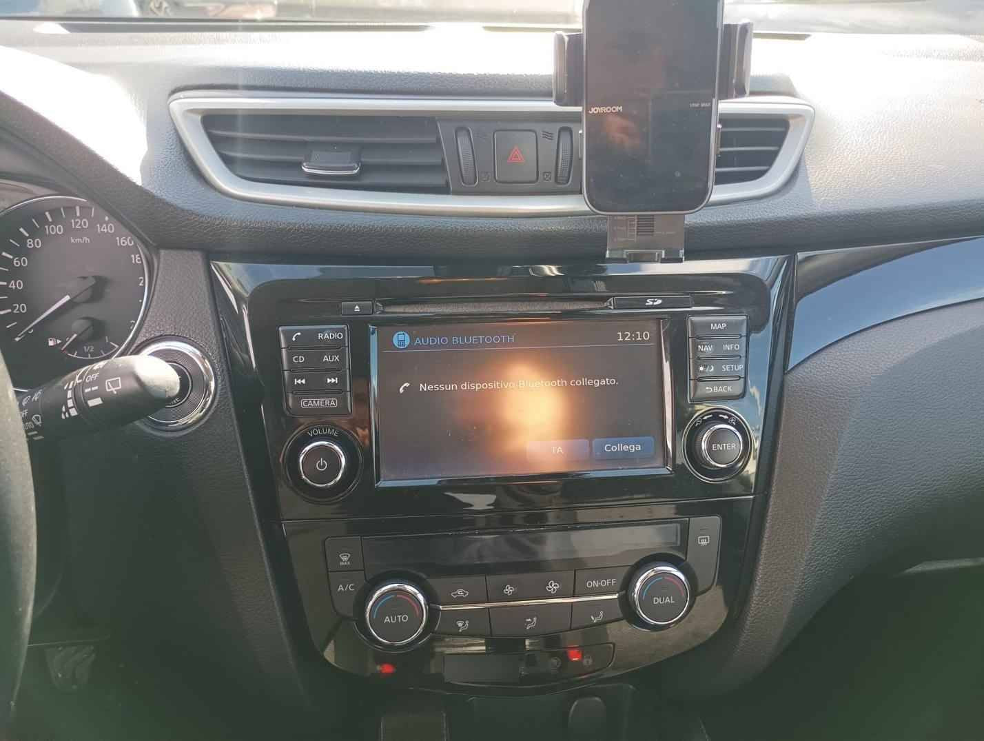 NISSAN - QASHQAI (2015 - km 200.000 - Diesel)