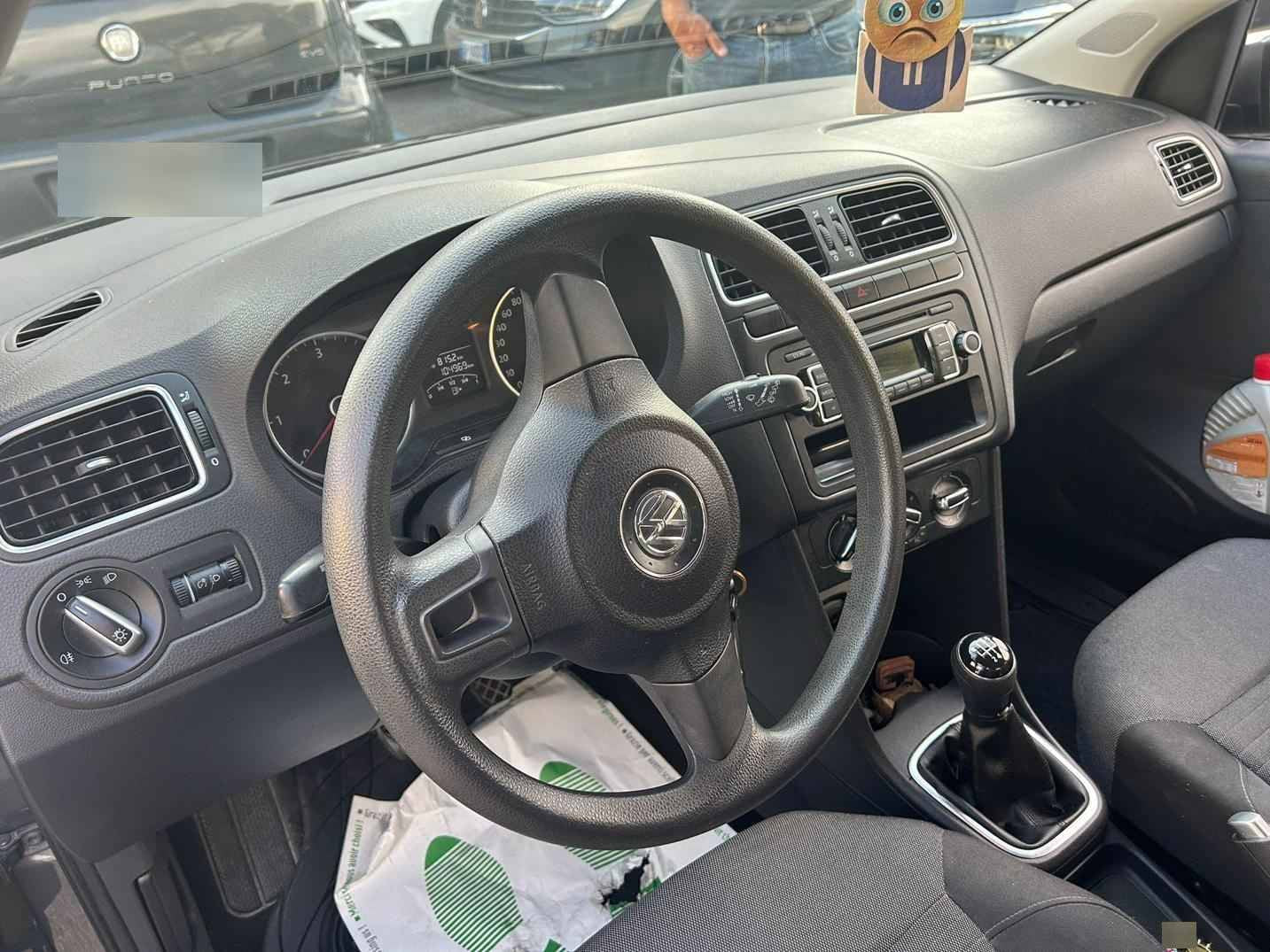 VOLKSWAGEN - POLO (2013 - km 104.969 - Diesel)