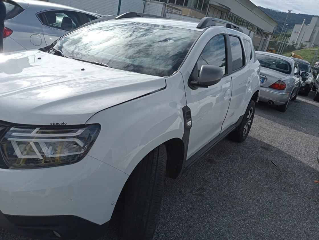 DACIA - DUSTER (2024 - km 7.800 - Gpl)
