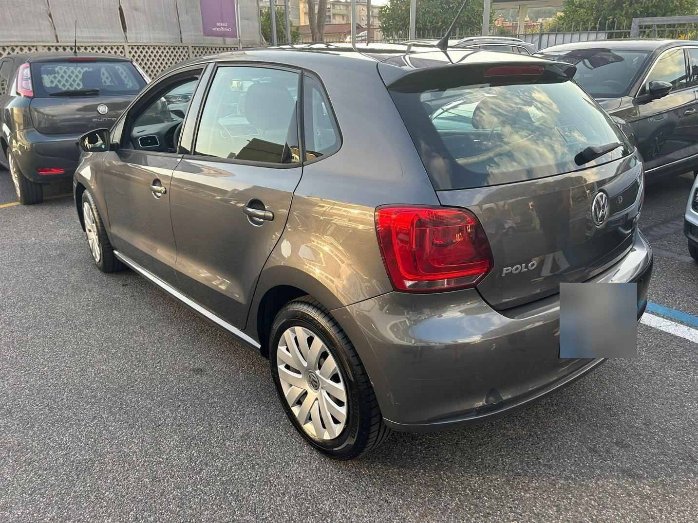 VOLKSWAGEN - POLO (2013 - km 104.969 - Diesel)