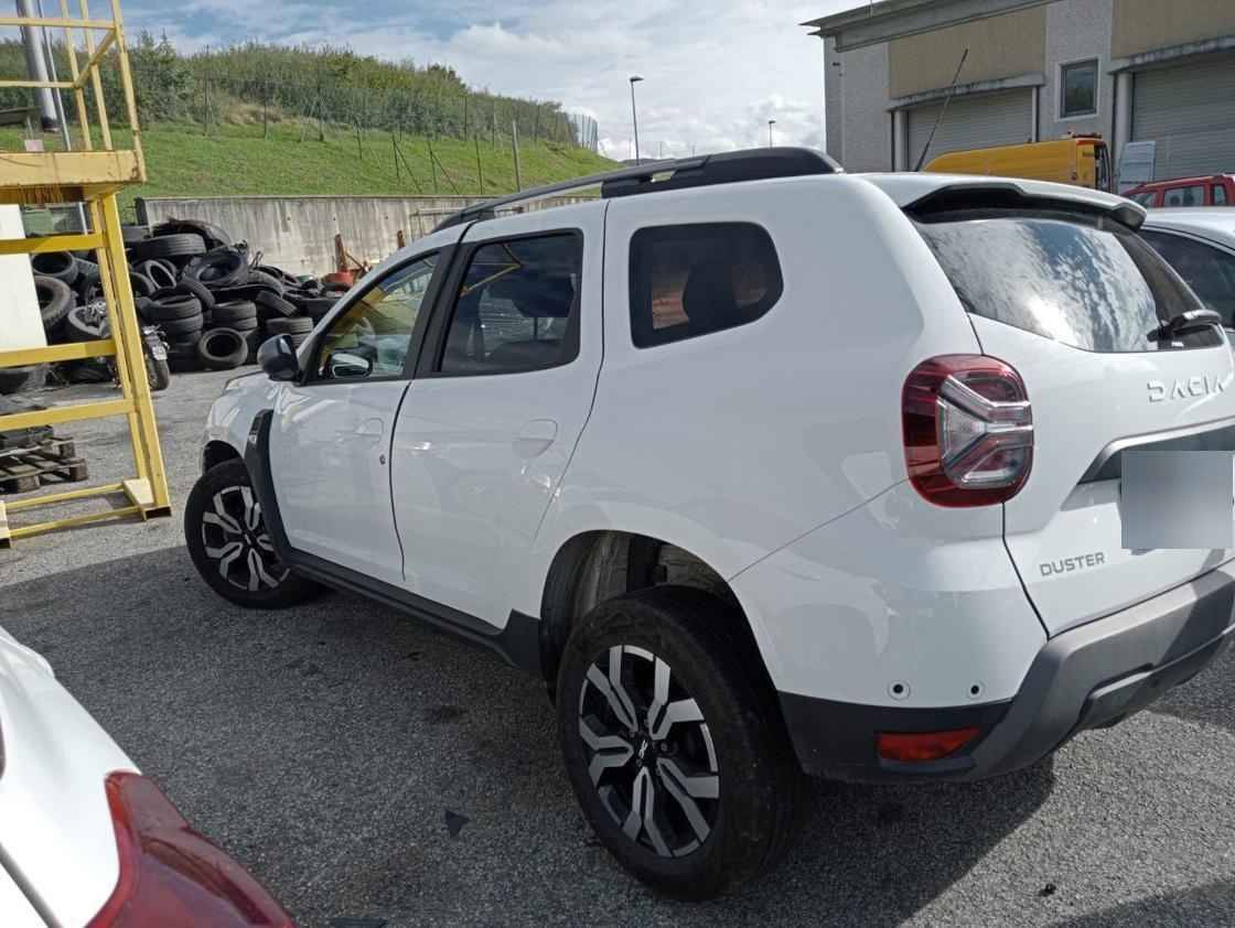 DACIA - DUSTER (2024 - km 7.800 - Gpl)
