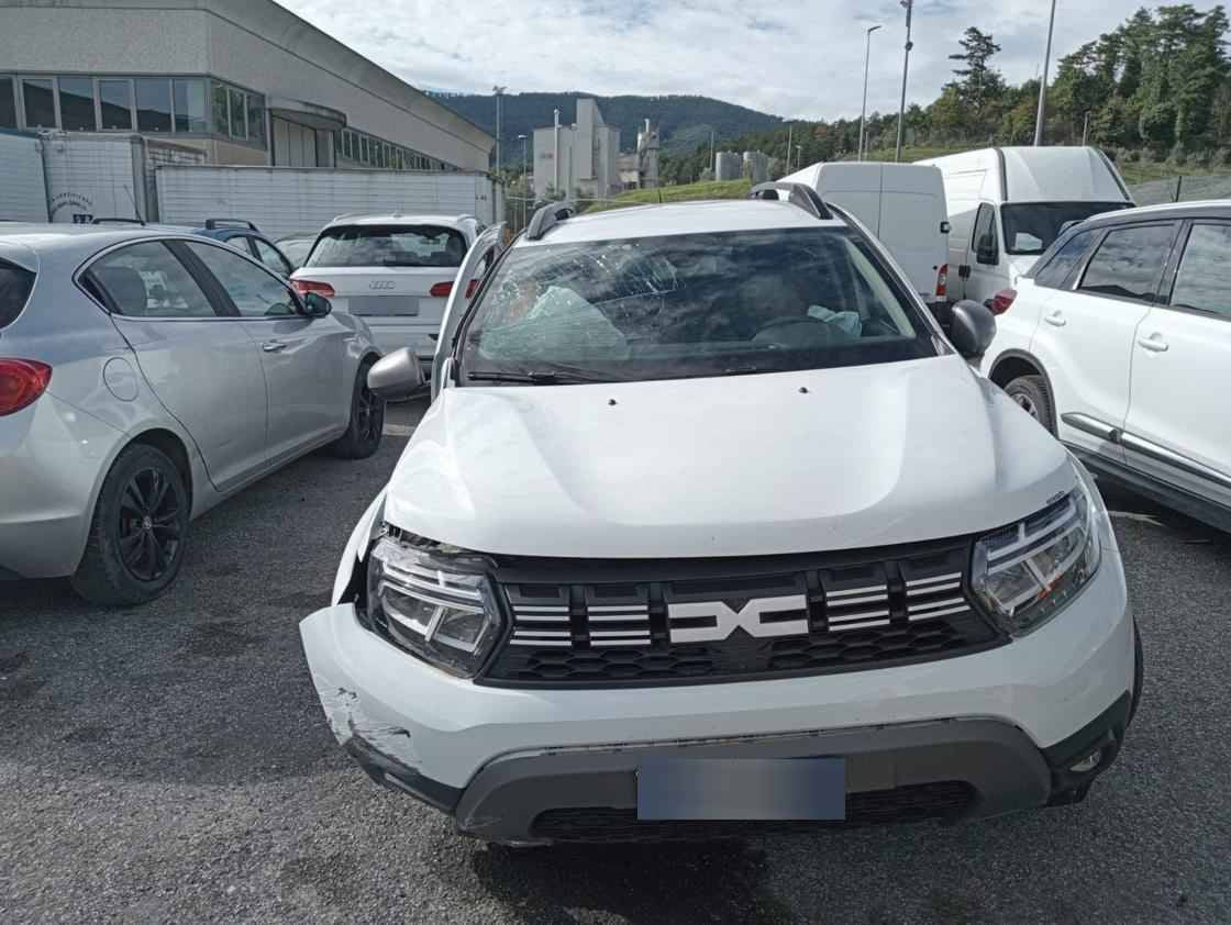 DACIA - DUSTER (2024 - km 7.800 - Gpl)