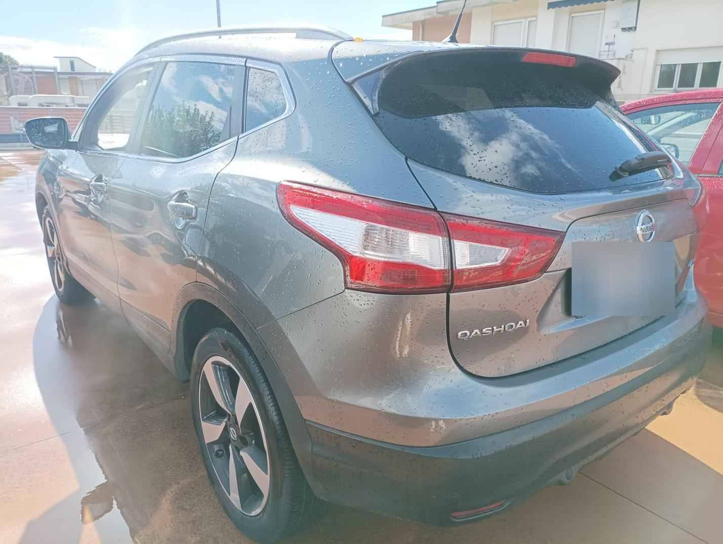 NISSAN - QASHQAI (2015 - km 200.000 - Diesel)