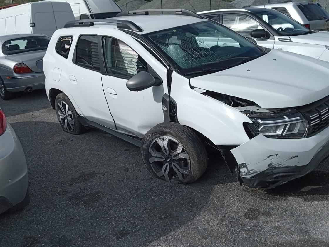 DACIA - DUSTER (2024 - km 7.800 - Gpl)