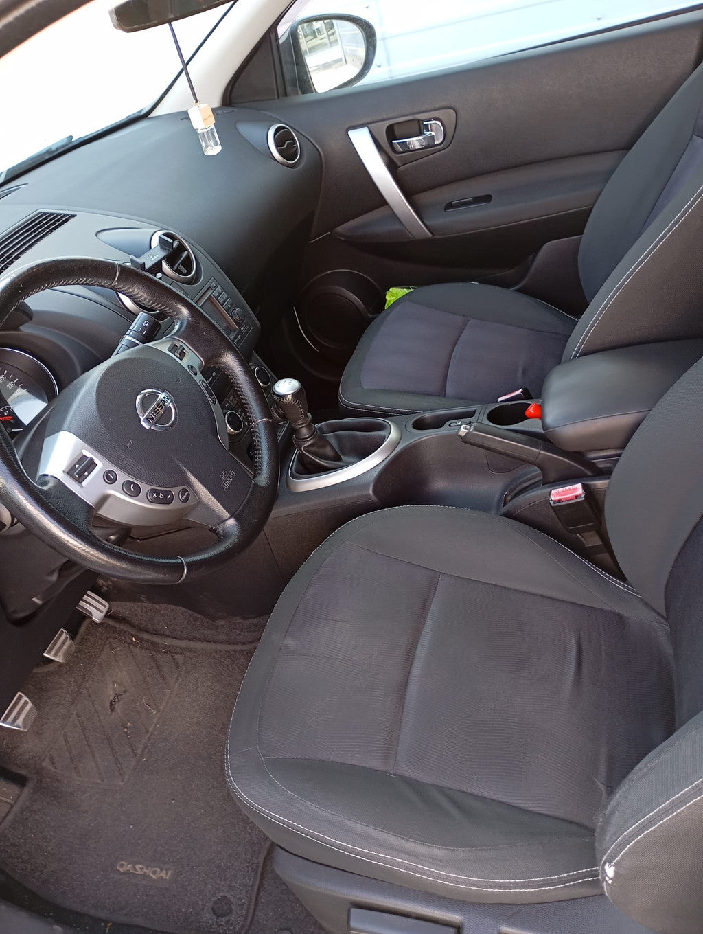 NISSAN - QASHQAI (2012 - km 110.000 - Diesel)