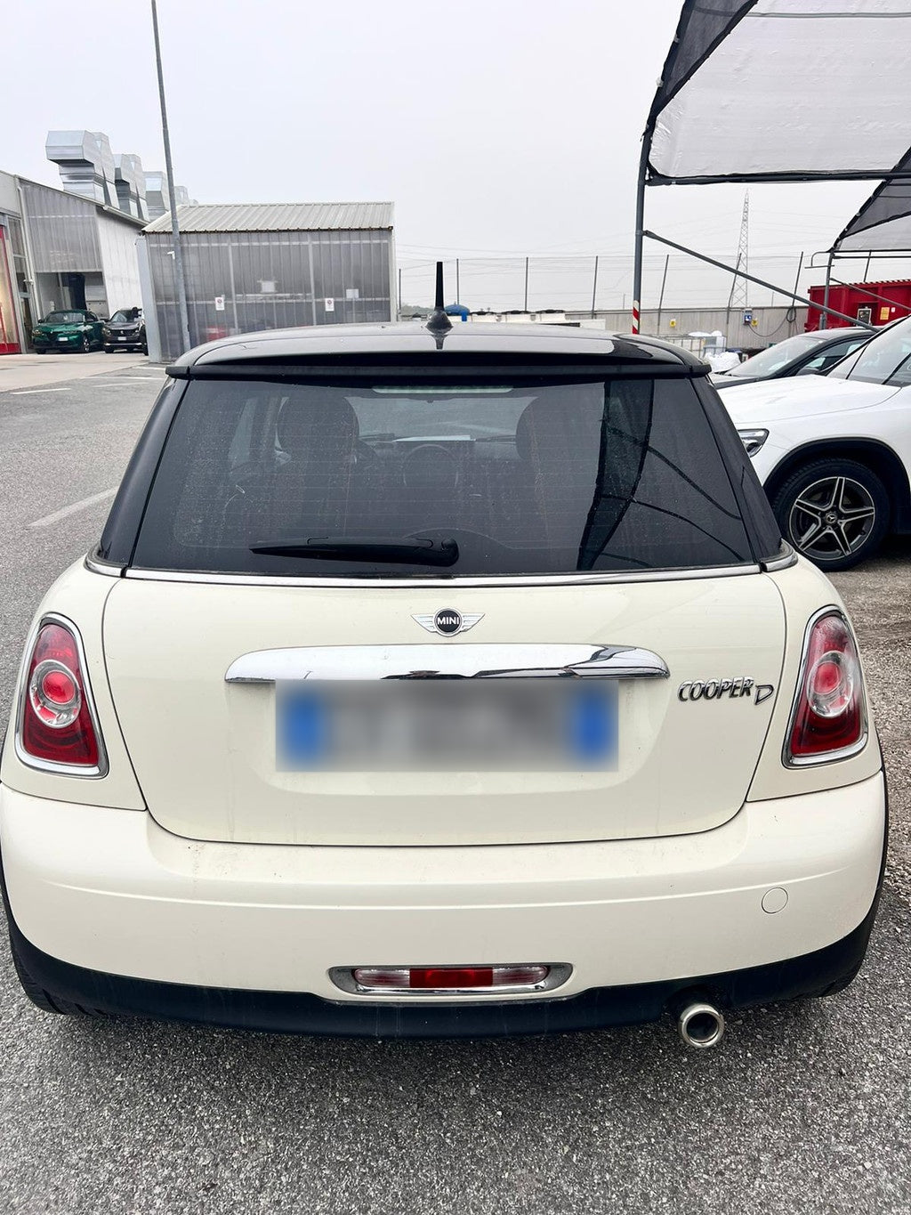 MINI - COOPER D (2014 - km 179.000 - Diesel)