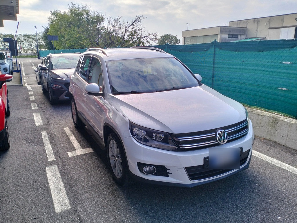 VOLKSWAGEN - TIGUAN (2015 - km 216.815 - Benzina)