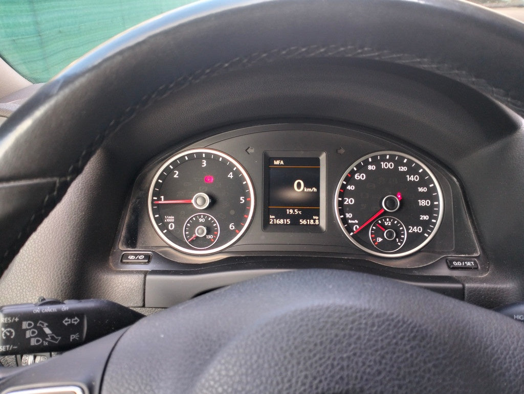 VOLKSWAGEN - TIGUAN (2015 - km 216.815 - Benzina)