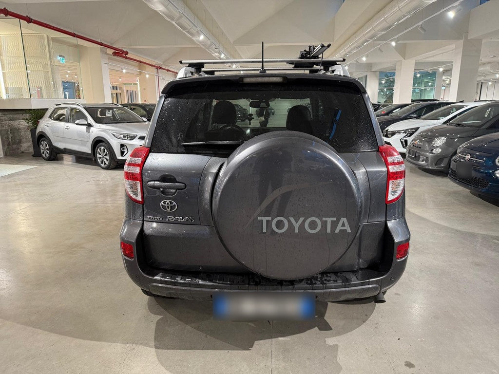 TOYOTA - RAV 4 (2011 - km 129.646 - Diesel)
