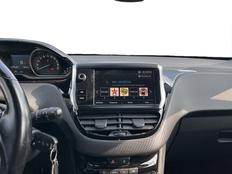 PEUGEOT - 2008 (2018 - km 79.507 - Benzina)