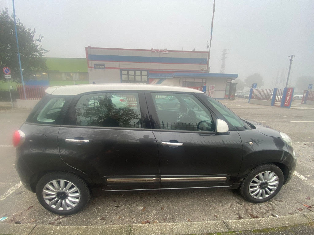 FIAT - 500L (2015 - km 125.381 - Diesel)