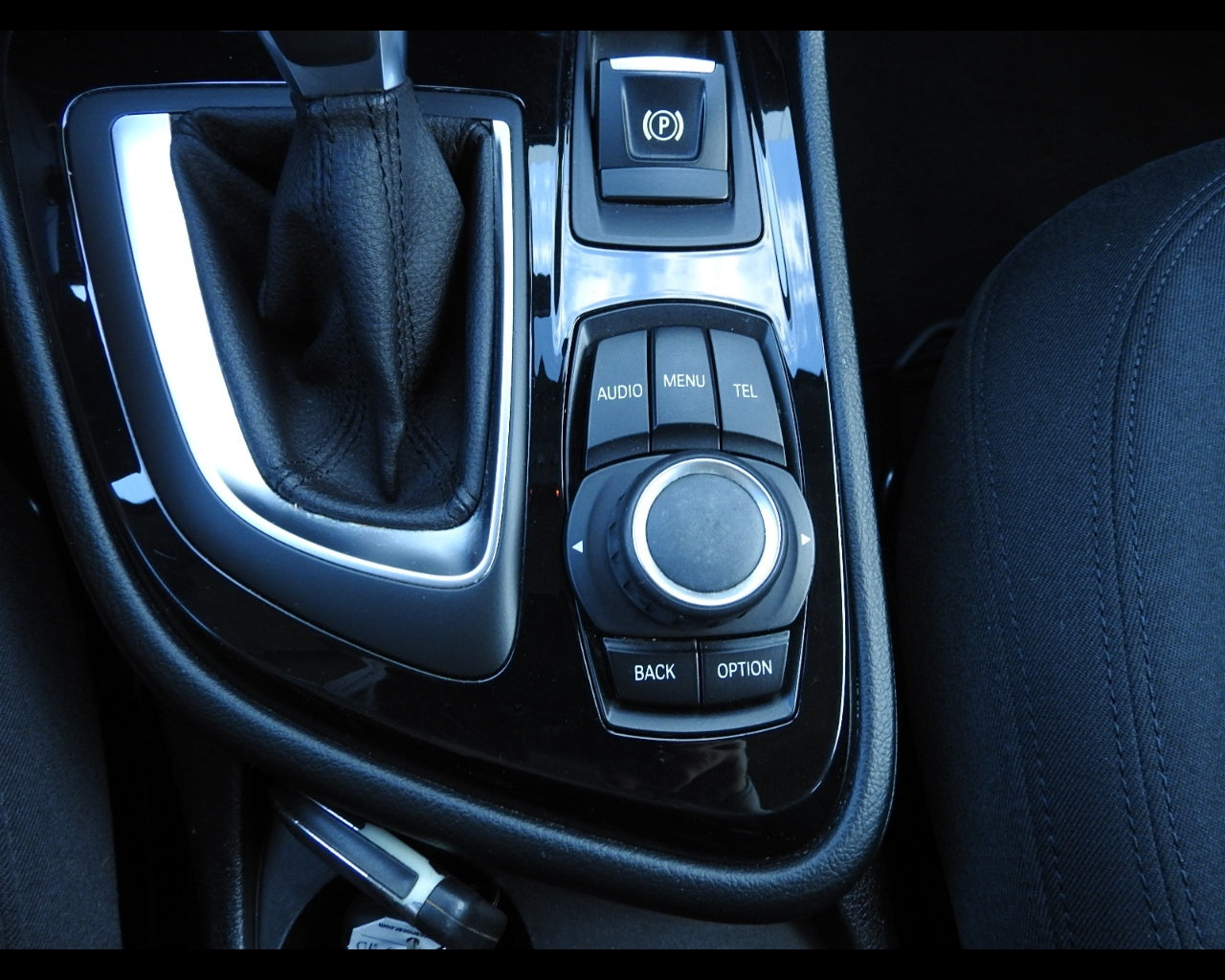 BMW - 218d (2015 - km 155.476 - Diesel)