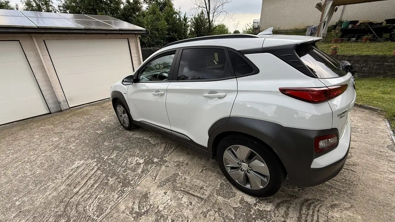 HYUNDAI - KONA (2020 - km 69.000 - Elettrica)