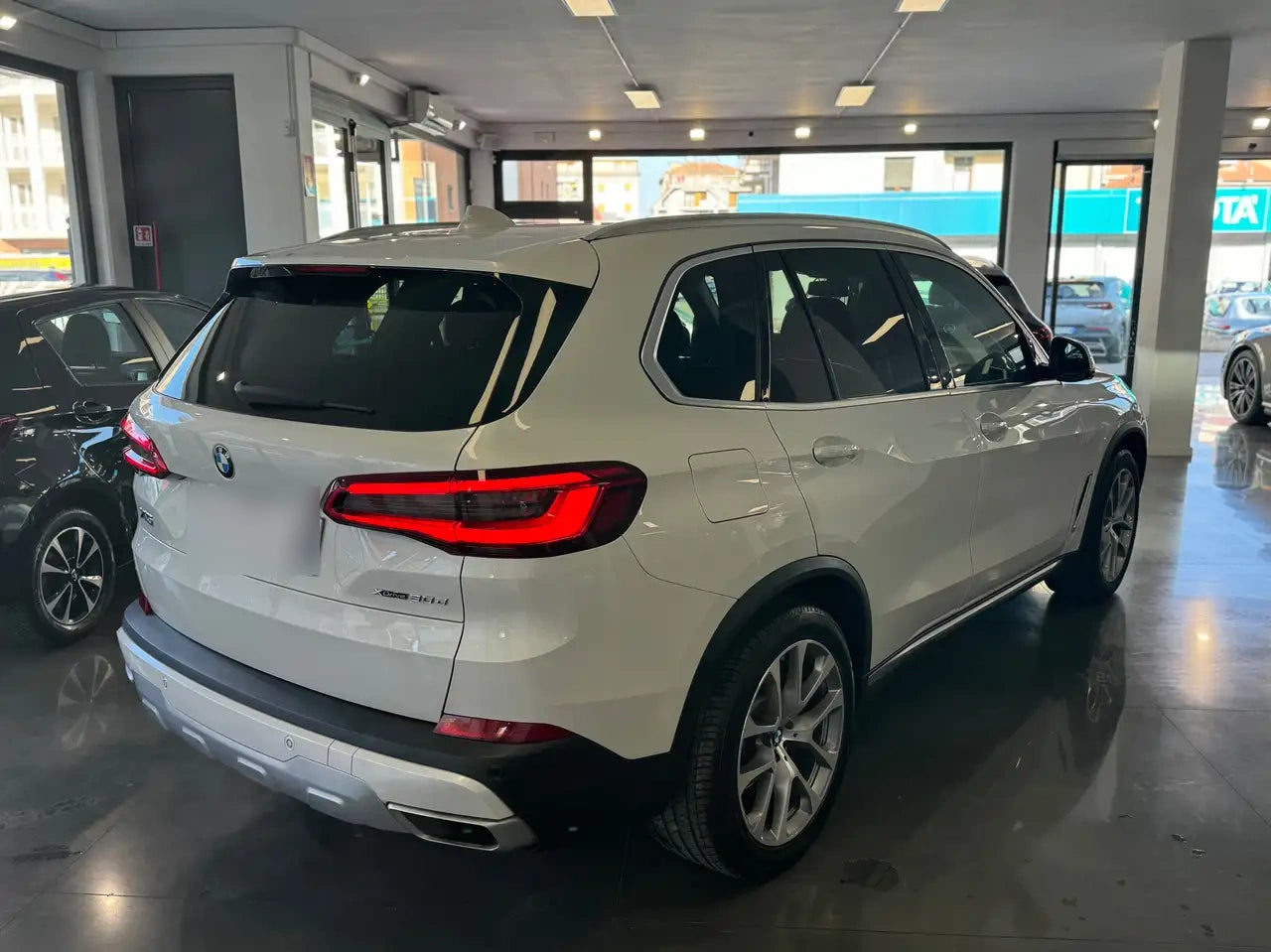 BMW - X5 (2019- km 120.000 - Diesel)