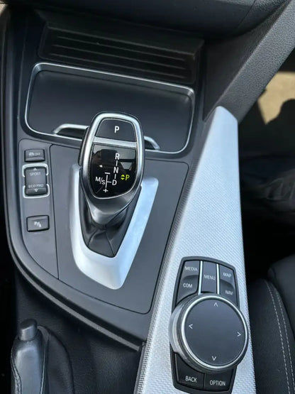 BMW - 320d (2019 - km 148.000 - Diesel)