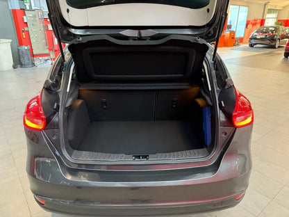 FORD - FOCUS (2015 - km 79.000 - Benzina)