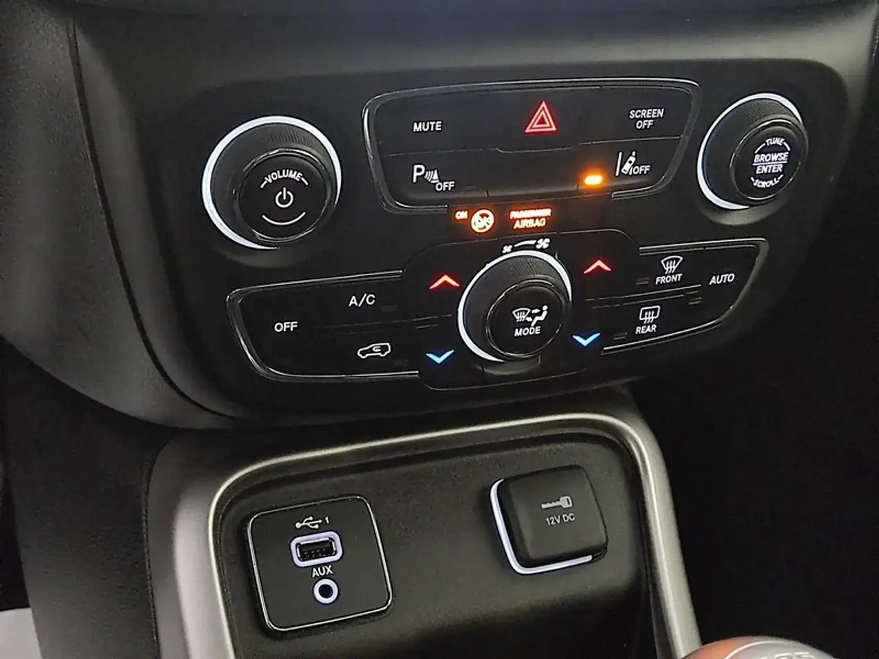 JEEP - COMPASS (2020 - km 30.000 - Benzina)