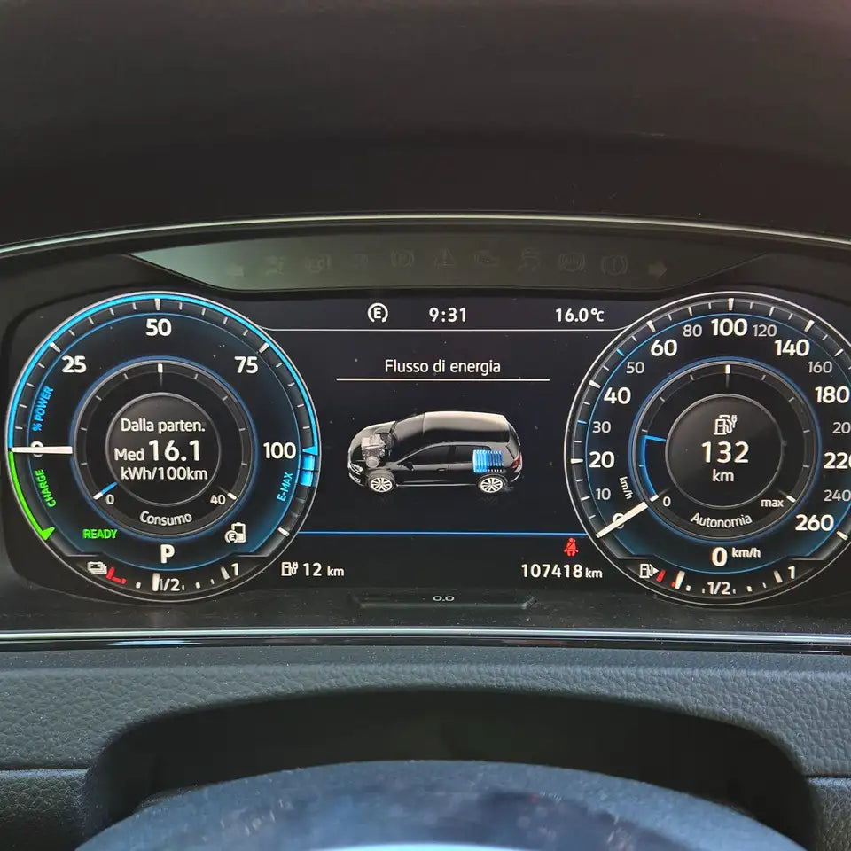 VOLKSWAGEN - GOLF GTE (2017 - km 107.500 - Ibrida)