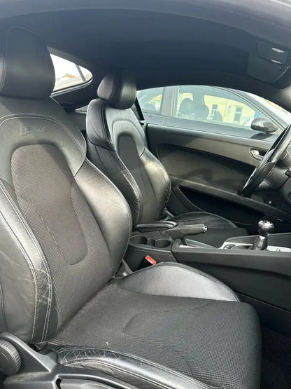 AUDI - TT (2011 - km 130.000 - Benzina)