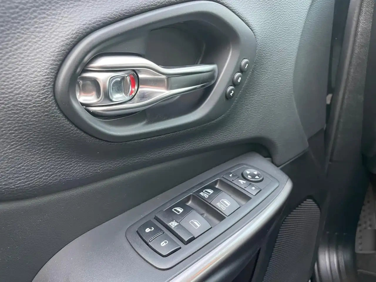JEEP - CHEROKEE (2020 - km 111.400 - Diesel)
