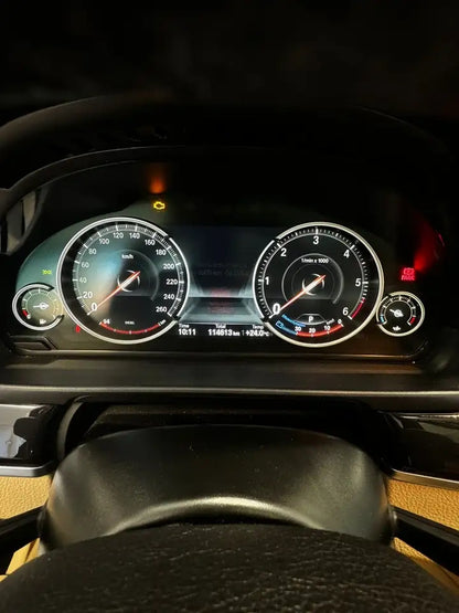 BMW - 530D (2013 - km 114.000 - Diesel)