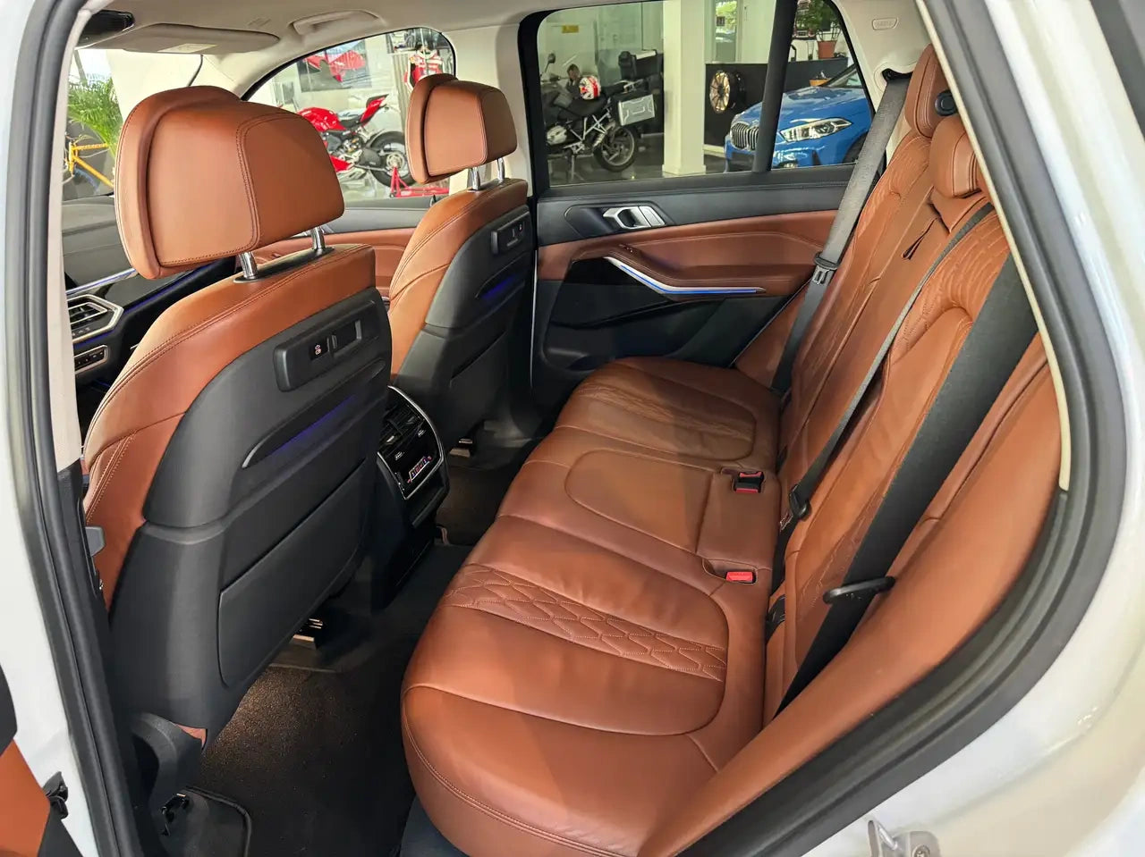 BMW - X5 (2019- km 120.000 - Diesel)