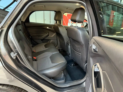 FORD - FOCUS (2015 - km 79.000 - Benzina)